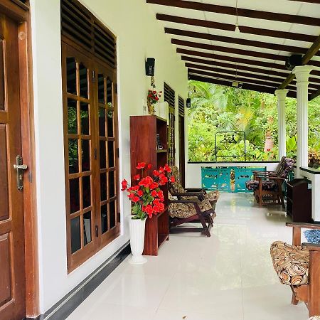 The Jungle Path Lodge Sigiriya Luaran gambar